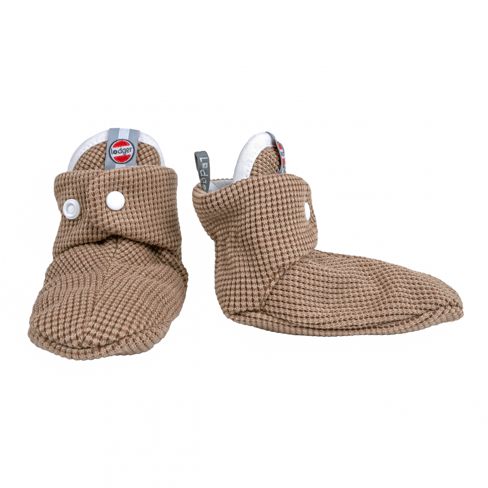 Lodger Slipper katoenen babyslofjes Ciumbelle beige drukknoop sluiting